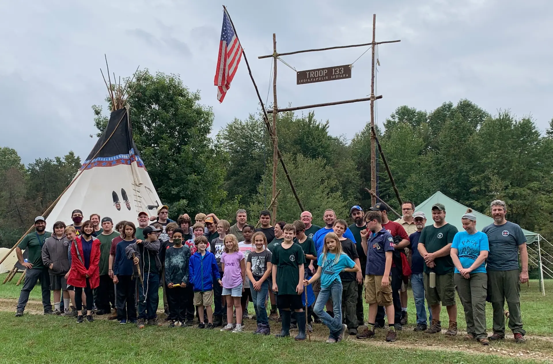 Troop in front of gateway